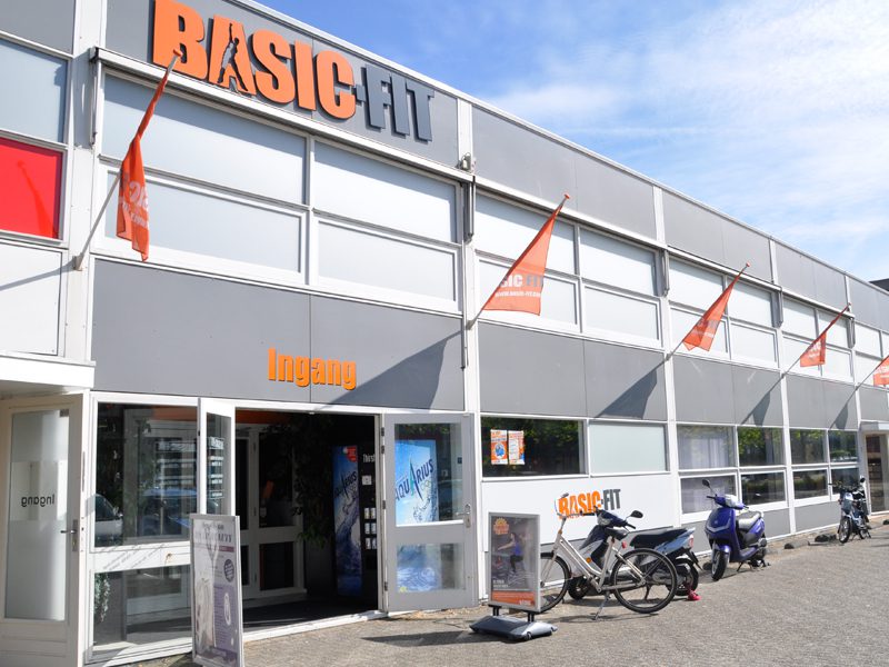 basic-fit-sportschool-delft-leeuwenstein-1